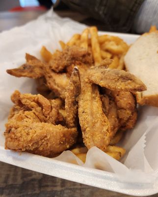 Harolds Chicken Shack by null