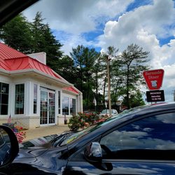 Barnside Diner - Outside - entrance