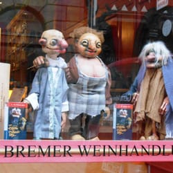 Bremer Weinhandlung - Dekoration zu den Figurentheatertagen