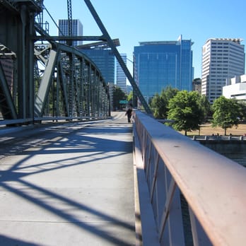 Hawthorne Bridge - Landmarks & Historical Buildings Near Me - Portland, Oregon Hawthorne Bridge - Landmarks & Historical Buildings Near Me - Portland, Oregon