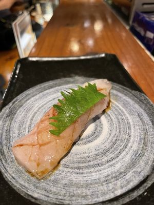 KamadoSushi,Omakase,$60orMoreFreeDeliveryByToast by null