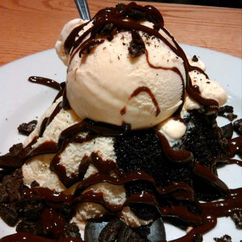 Chili's - Oreo molten lava cake. - American Near Me - Clark, New Jersey Chili's - Oreo molten lava cake. - American Near Me - Clark, New Jersey