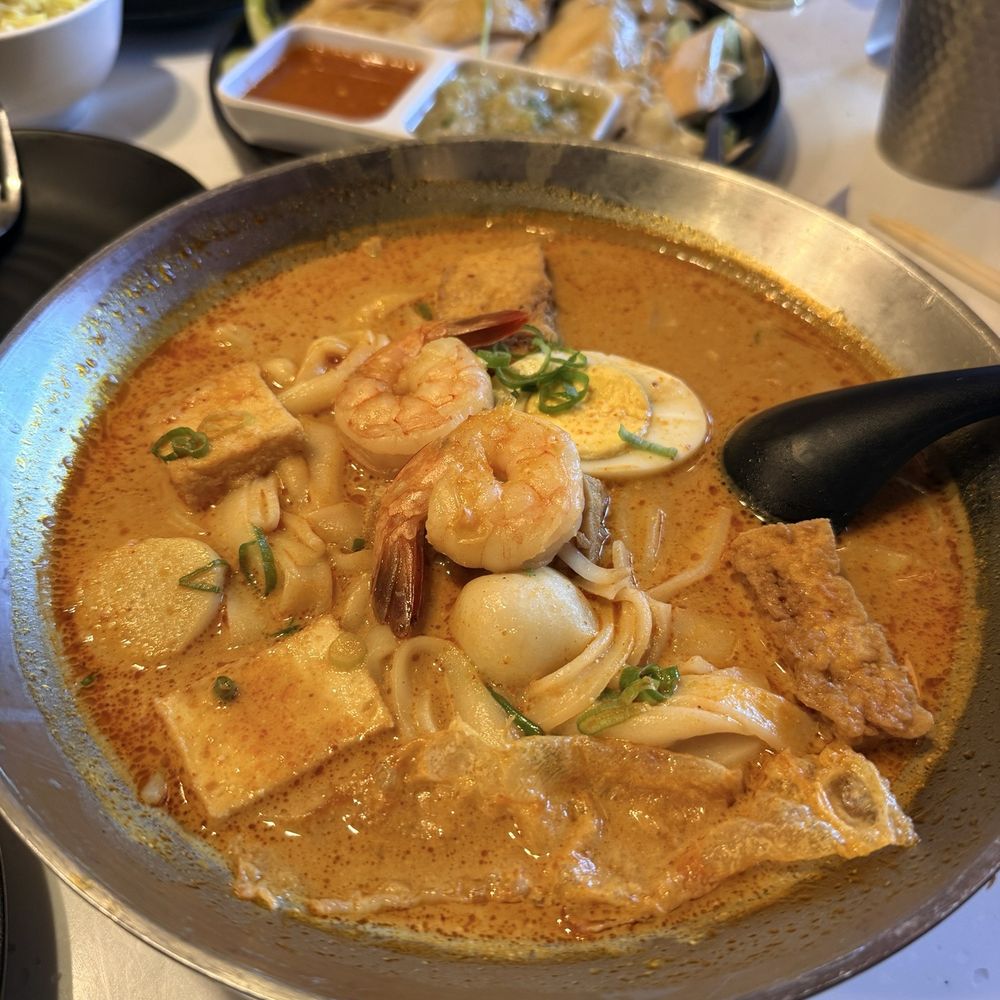 Malay Satay Hut - Curry Laksa / 咖喱喇沙 with Kway Teow - Malaysian Near Me - Bellevue, Washington Malay Satay Hut - Curry Laksa / 咖喱喇沙 with Kway Teow - Malaysian Near Me - Bellevue, Washington