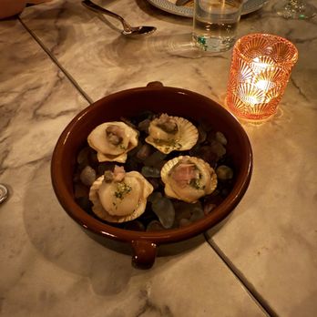 MariPili Tapas Bar - zamburinas - Spanish Near Me - Seattle, Washington