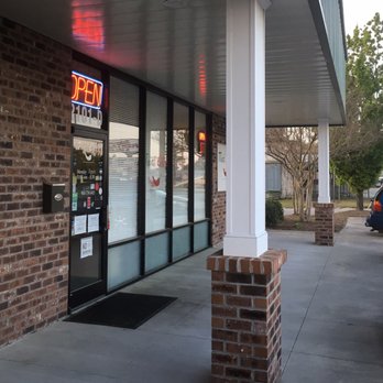 Thai Chili - Front of the building - Thai Near Me - Lumberton, North Carolina Thai Chili - Front of the building - Thai Near Me - Lumberton, North Carolina