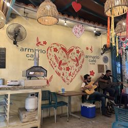 Armario - Interior with small band