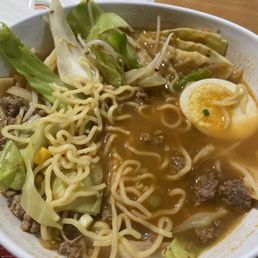 Literally the worst ramen I've ever had!! Ordered with beef & pork but just gave bits of uncooked ground beef. Scam artists