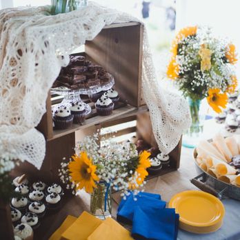 Heritage Baked Goods - a display of baked goods - Desserts Near Me Heritage Baked Goods - a display of baked goods - Desserts Near Me