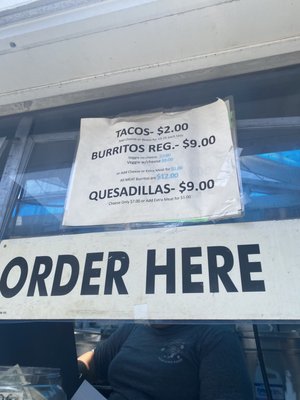 Tacos La Estrella by null