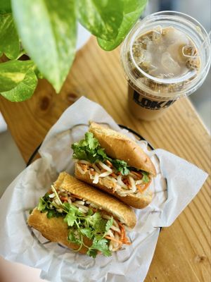 Lokal Sandwich Shop by null