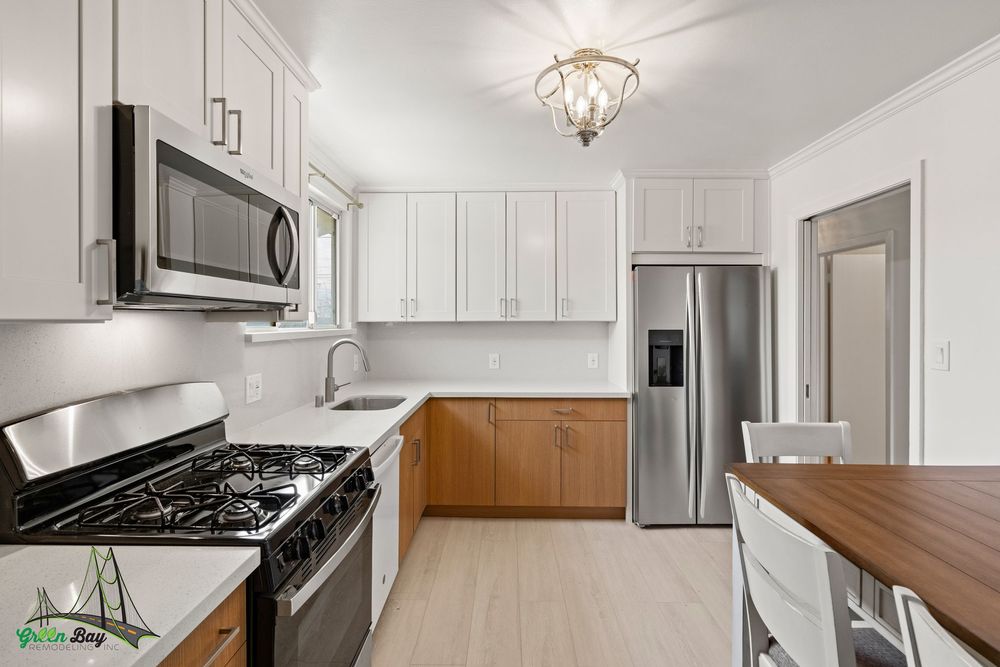 Slide of Green Bay Remodeling