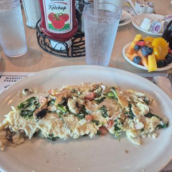 Nanuet Diner - Diners Near Me - Nanuet, New York