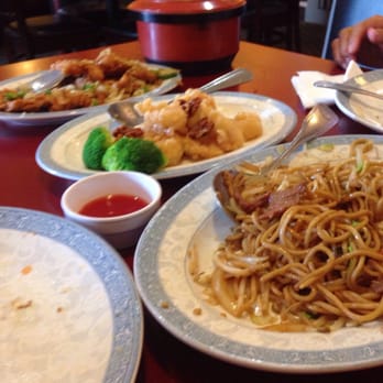 Red Lantern - Food is good and quick service - Chinese Near Me - Brea, California
