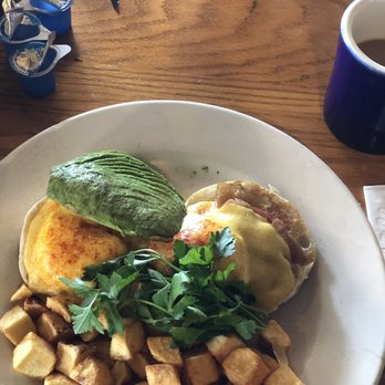 The Kettle - Diners Near Me - Manhattan Beach, California