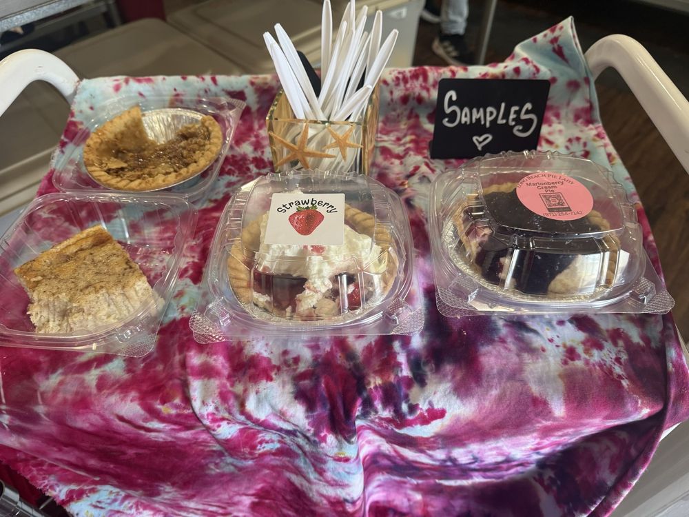 Long Beach Pie Lady Logo