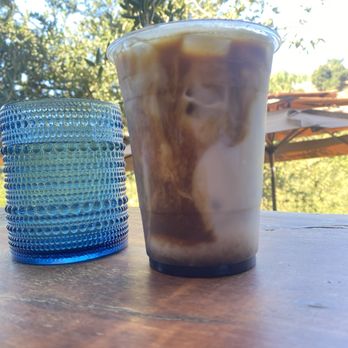 Cafe on 27 - Iced Mocha latte - Breakfast & Brunch Near Me - Topanga, California