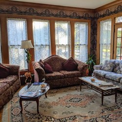 Abilene's Victorian Inn - Common area