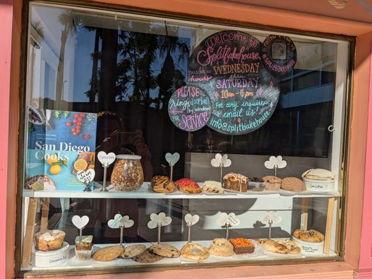 SPLIT Bakehouse by null