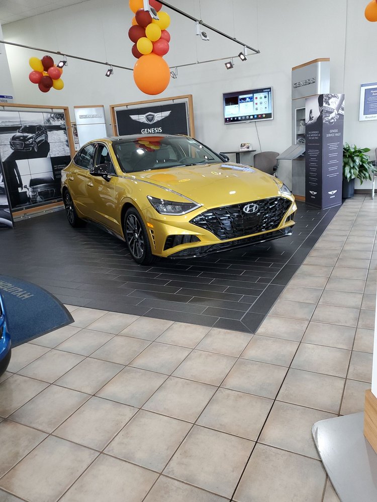 BOUCHER HYUNDAI OF WAUKESHA Updated September 2024 53 Photos & 92 Reviews 1583 E Moreland