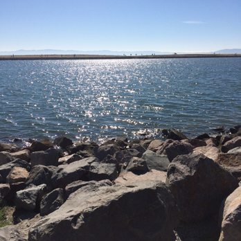 San Leandro Marina - Sun gleaming on the water - Parks Near Me - San Leandro, California San Leandro Marina - Sun gleaming on the water - Parks Near Me - San Leandro, California