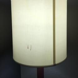 Days Inn O'Fallon - Stains on lamp