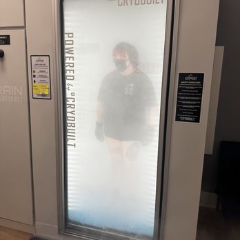 Heal Better Cryo - Whole body cryo chamber - Cryotherapy Near Me - Eugene, Oregon