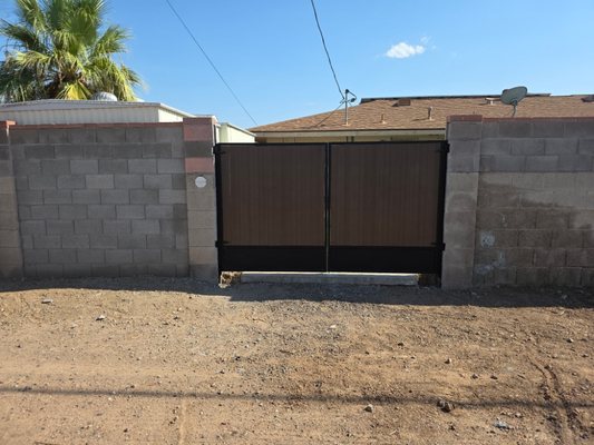 Automatic Gate Installations - Enjoy the convenience and peace of mind that comes with a professionally installed automatic gate. Our team makes setup easy, giving you simple and secure access every day. Automatic Gate Installations - Enjoy the convenience and peace of mind that comes with a professionally installed automatic gate. Our team makes setup easy, giving you simple and secure access every day.