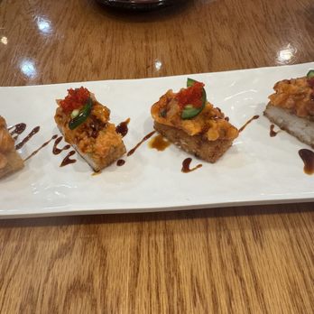 Zumo Sushi - Salmon crispy rice - Japanese Near Me - Kapaʻa, Hawaii