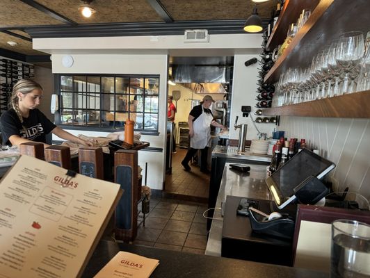 Gilda's Skaneateles by null