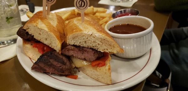 Daniel’s Broiler Downtown by null