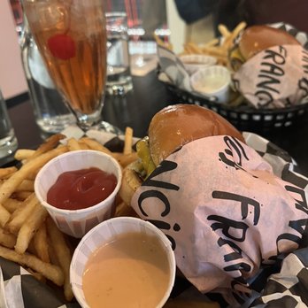 Francis Burger Joint - Francis burger with cheese - Burgers Near Me - Minneapolis, Minnesota Francis Burger Joint - Francis burger with cheese - Burgers Near Me - Minneapolis, Minnesota