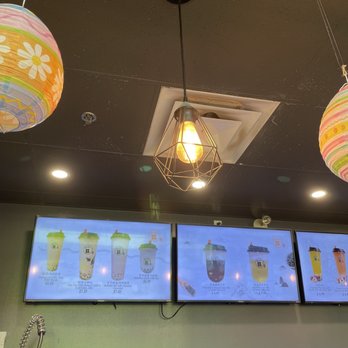 Y-Not Go For Tea - a variety of drinks - Bubble Tea Near Me - Ottawa, Ontario
