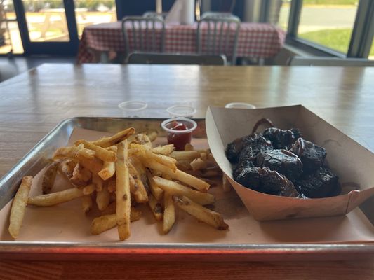 District BBQ Bristow by null