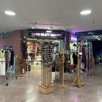 Skylon Tower - Bottom level gift shop - Canadian (New) Near Me - Niagara Falls, Ontario