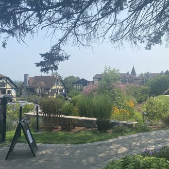 Bavarian Inn - Beautiful grounds - Hotels Near Me - Shepherdstown, West Virginia