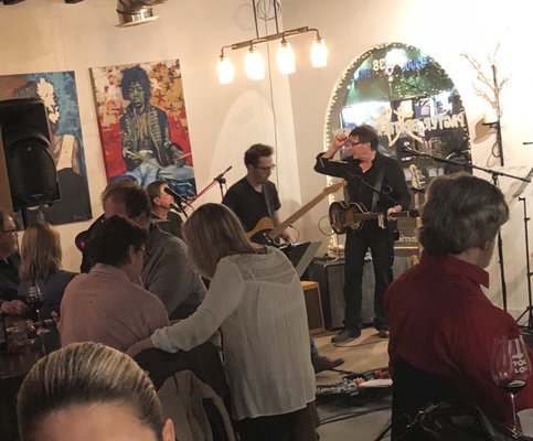 Hoi Polloi Winery by null