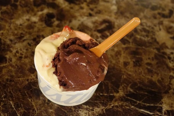 Mistura Ice Cream by null