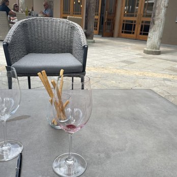 Markham Vineyards - Wineries Near Me - Saint Helena, California