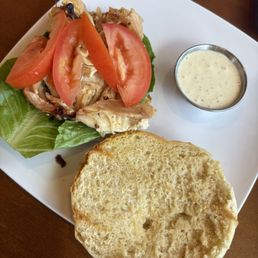 Pan con pollo a la brasa, with *fabulous* homemade mayonnaise