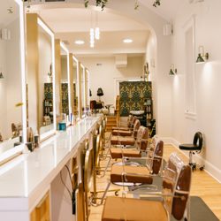 Clementine’s Salon - Salon Interior
