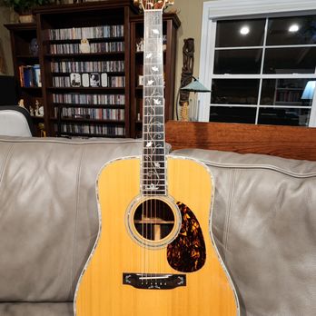 Gruhn Guitars - Rare 1977 Alvarez Yairi DY 95N.  A Martin D-45 killer!!! - Musical Instruments & Teachers Near Me - Nashville, Tennessee