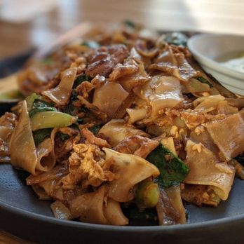 Hanuman Thai Eatery - Pad se ew chicken - Thai Near Me - Costa Mesa, California Hanuman Thai Eatery - Pad se ew chicken - Thai Near Me - Costa Mesa, California