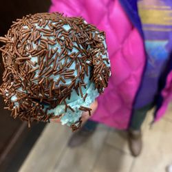Graeter's Ice Cream - Single scoop of cotton candy with sprinkles