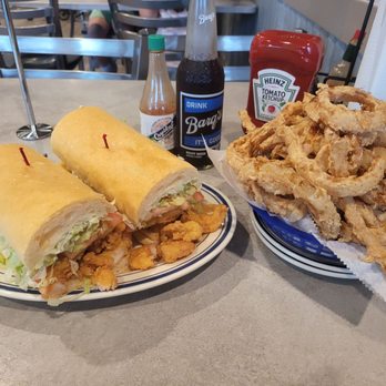 Pontchartrain Po-Boys - Seafood Near Me - Mandeville, Louisiana Pontchartrain Po-Boys - Seafood Near Me - Mandeville, Louisiana