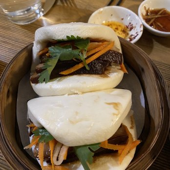 Momo Mee - Bao 5 Spice Pork - Pan Asian Near Me - Milwaukee, Wisconsin