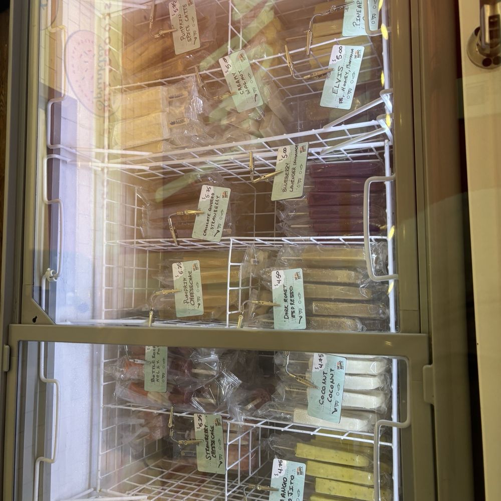 Popsicle freezer. Mango Mojito was the best! Customer service was the best, a sweet treat on a rainy day is alway best. lol Popsicle freezer. Mango Mojito was the best! Customer service was the best, a sweet treat on a rainy day is alway best. lol