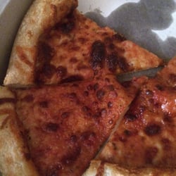 North Berwick Town Pizza - Burnt with barely any cheese. They should be ashamed of that pizza!!
