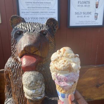 The Silo Restaurant - Perry ice cream - Hot Dogs Near Me - Lewiston, New York