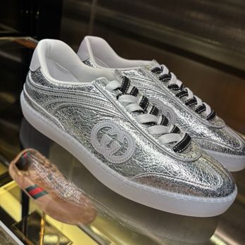 Gucci - Men's Clothing Near Me - Bellevue, Washington Gucci - Men's Clothing Near Me - Bellevue, Washington