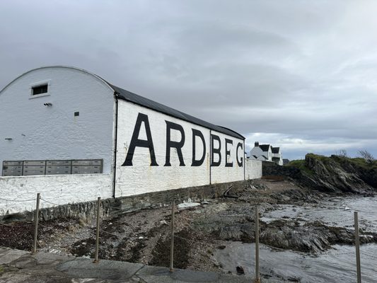 Ardbeg Distillery by null